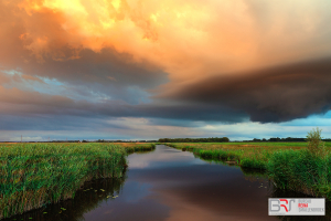 Zonsondergang Onlanden