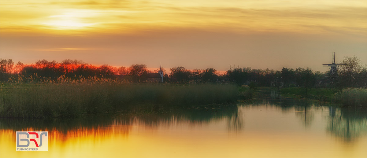 Panorama Kerk en Molen Roderwolde