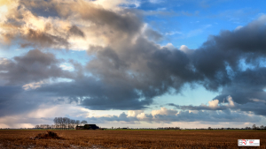 regenluchten boven firesland