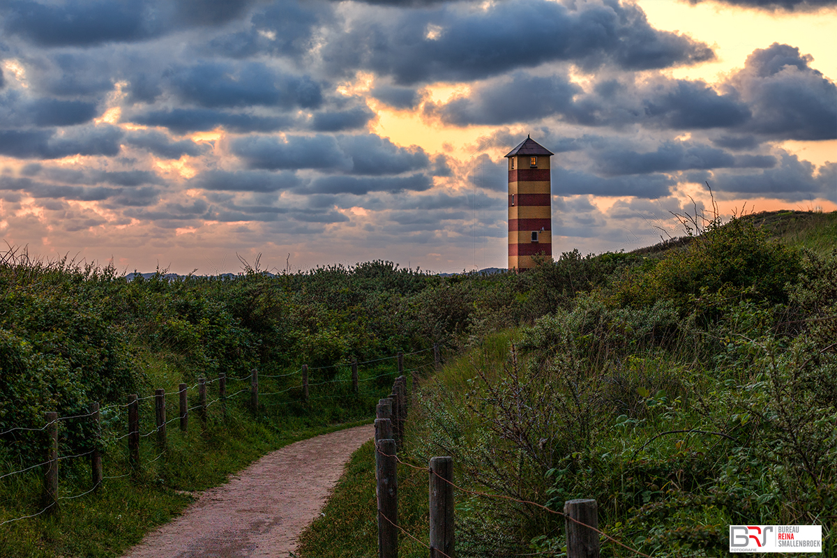 vuurtoren dishoek met pad