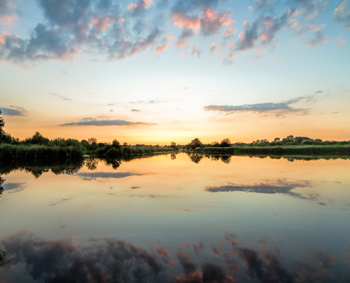 Schipsloot Roderwolde na zonsondergang