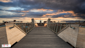 Brug Diekloper richting Molen Adam Delfzijl