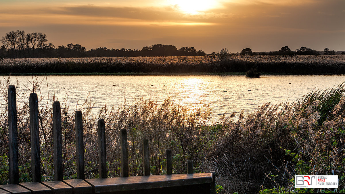 Sunset Mijmerbank Onlanden