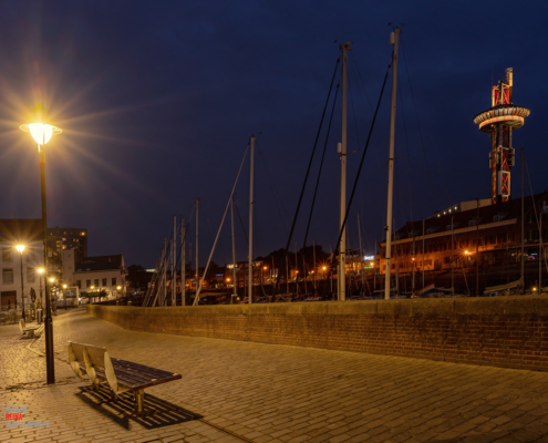 Het Arsenaal bij avond vanaf de Ballastkade Vlissingen