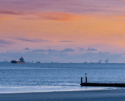 Zonsondergang vanaf Boulevard Vlissingen met zicht op Knokke