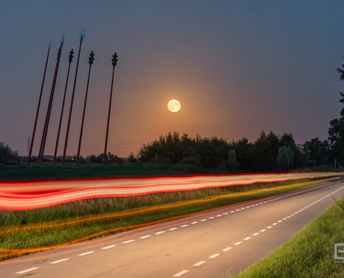 Verkeer tijdens volle maan Onlanden