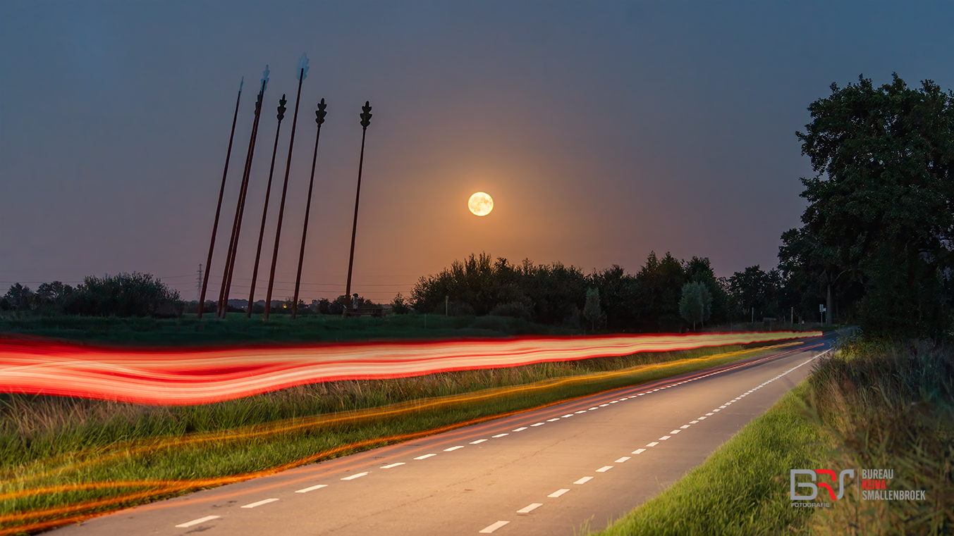 Verkeer tijdens volle maan Onlanden