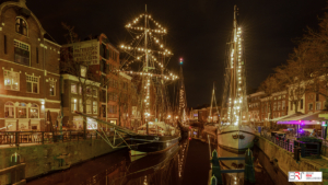 Verlichte schepen in het A Groningen