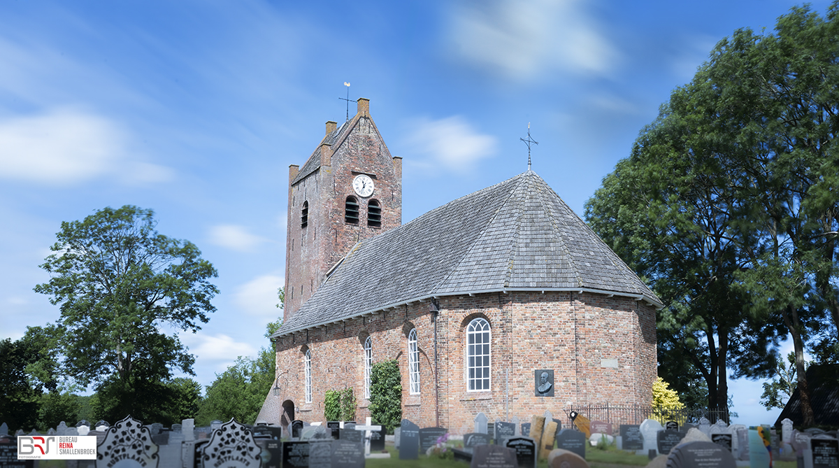Lange Belichting Kerk Oentsjerk