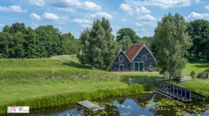 Huis vanaf de dijk Bourtange