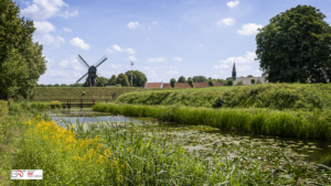 Dorpsgezicht Bourtange met Molen en Kerk