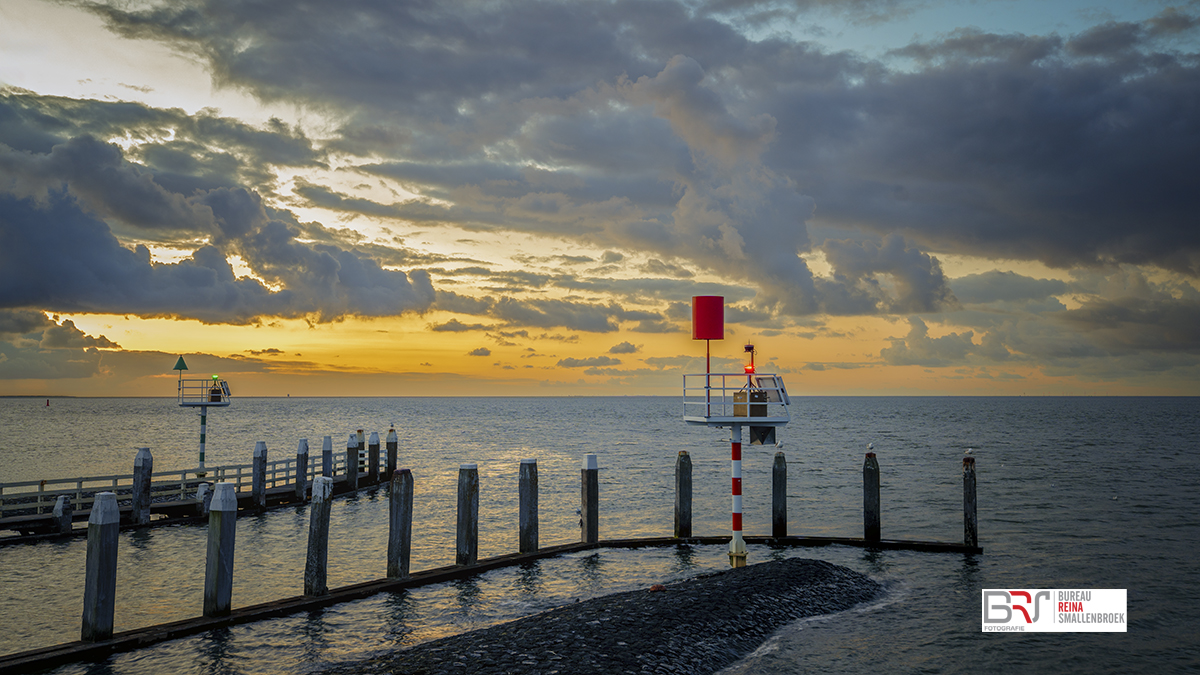 Zonsopkomst bij de laterale bekens Vlieland