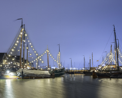 Verlichte schepen Westerhaven Urk