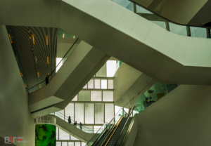 Roltrappen forum Groningen.kleur