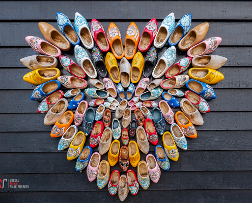 Woonden shoes, clogs, klompen